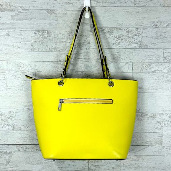 Vera New York Elisa yellow snakeskin studded shoulder tote - Picture 2 of 9